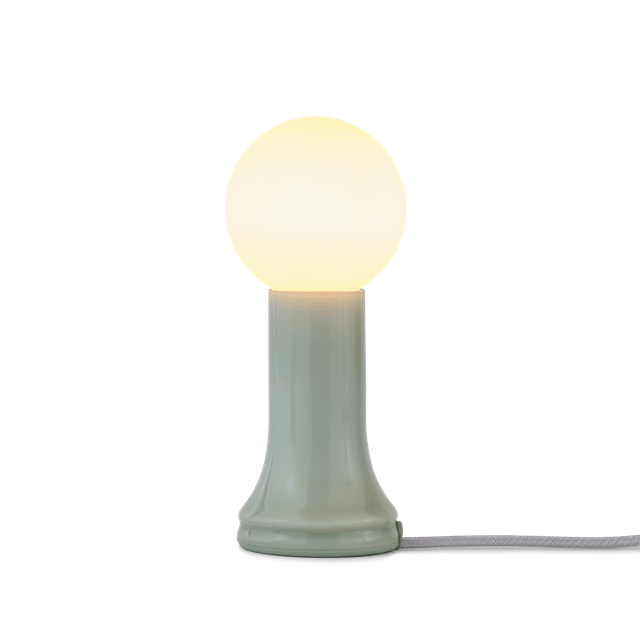 Tala Shore Bordlampe i Havgrøn - Miljøvenlig Design